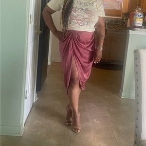 Mauve satin skirt